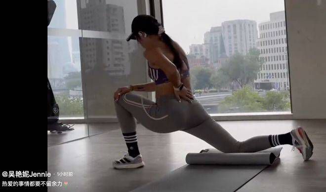 秋霞黄色片