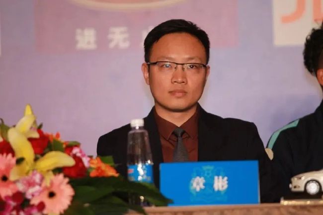 男人深夜网站